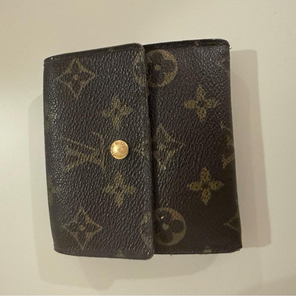 Louis Vuitton Monogram Canvas Trifold Wallet in Brown